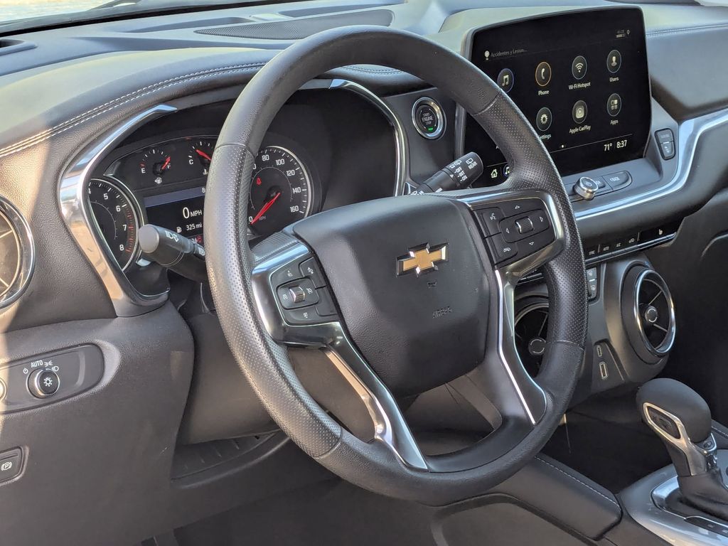 Thumbnail: 2025 Chevrolet Blazer - 14