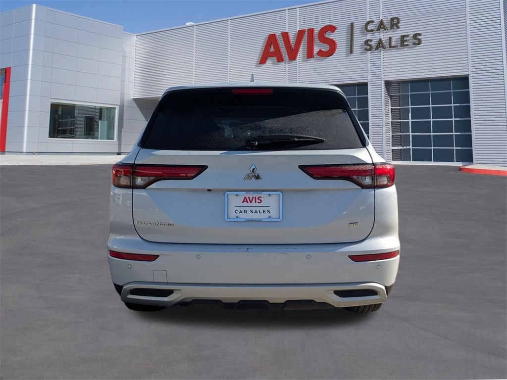 Thumbnail: 2024 Mitsubishi Outlander - 7
