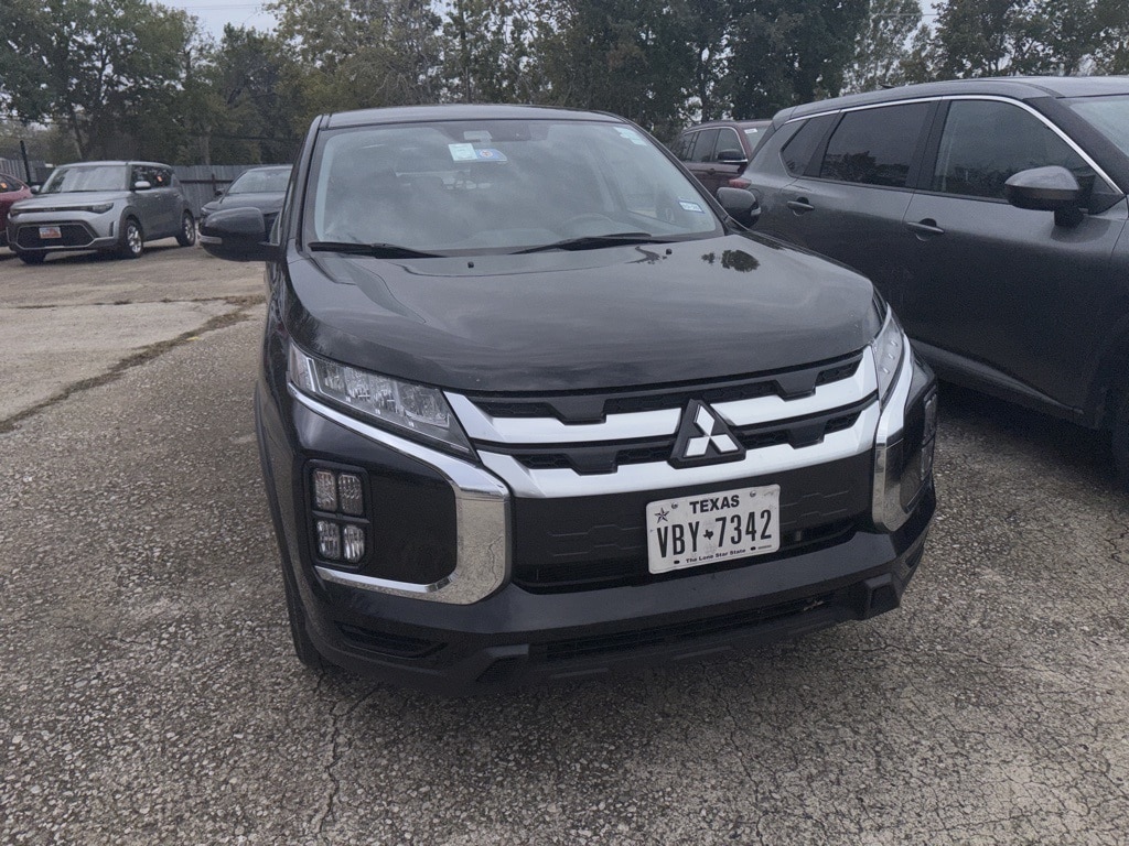 Thumbnail: 2024 Mitsubishi Outlander Sport - 3