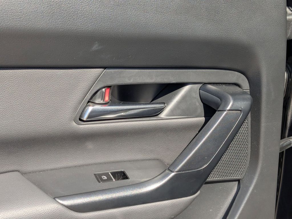 Thumbnail: 2025 Mazda CX-50 - 27