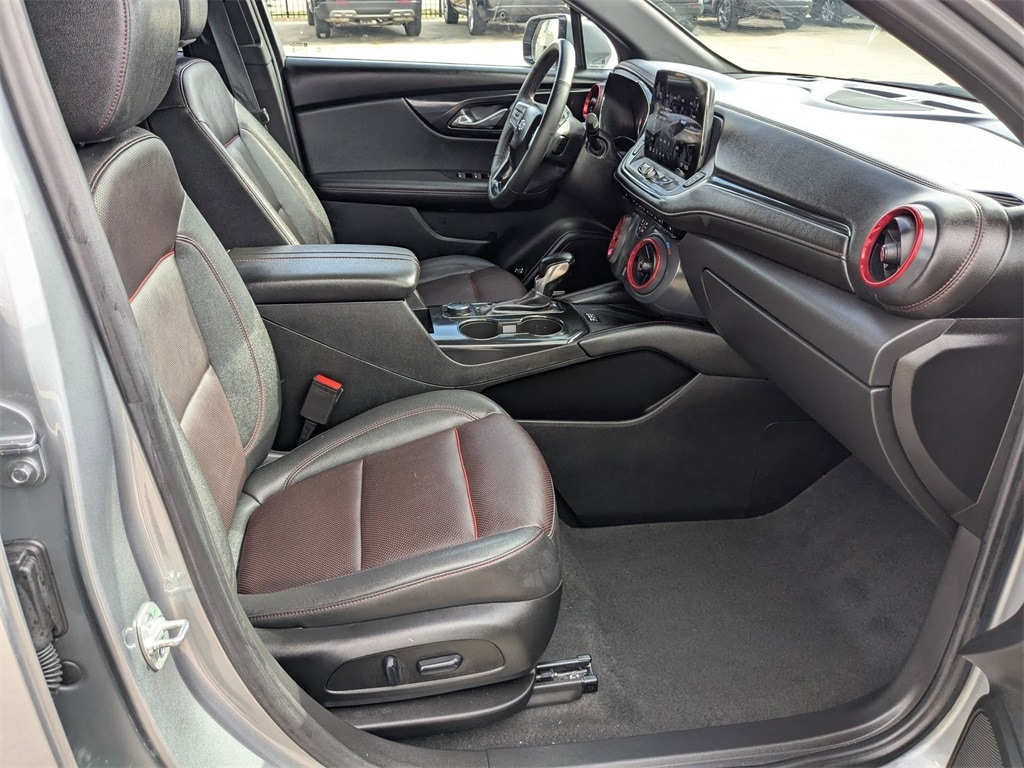 Thumbnail: 2025 Chevrolet Blazer - 31