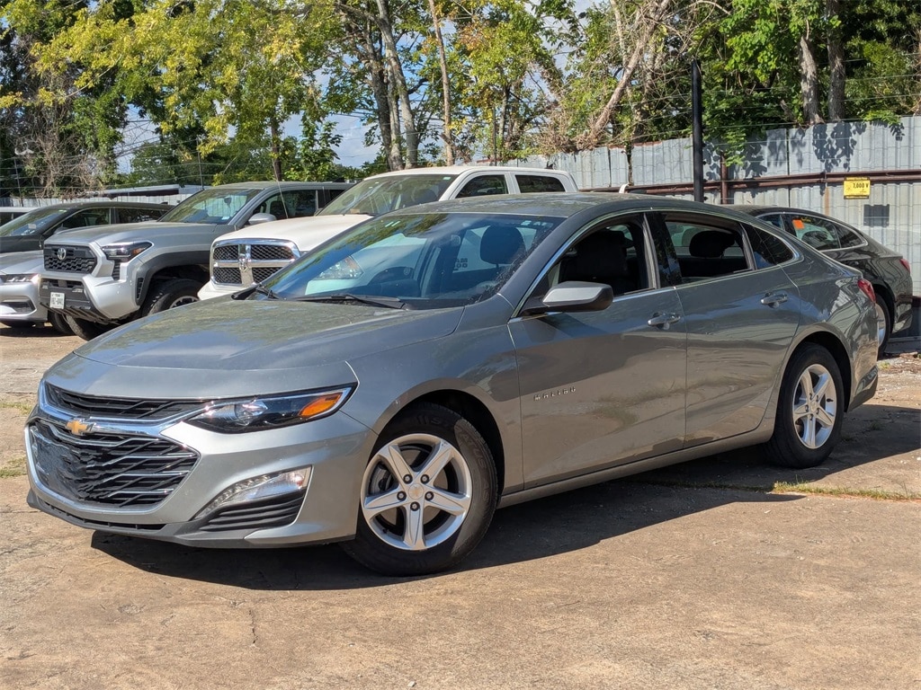 Thumbnail: 2023 Chevrolet Malibu - 1
