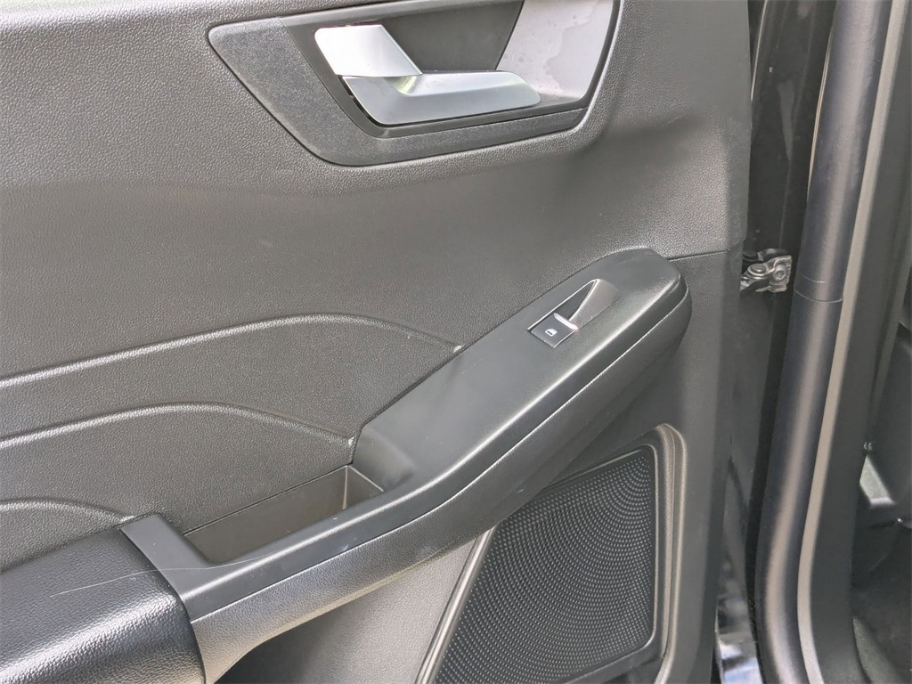 Thumbnail: 2025 Ford Escape - 25