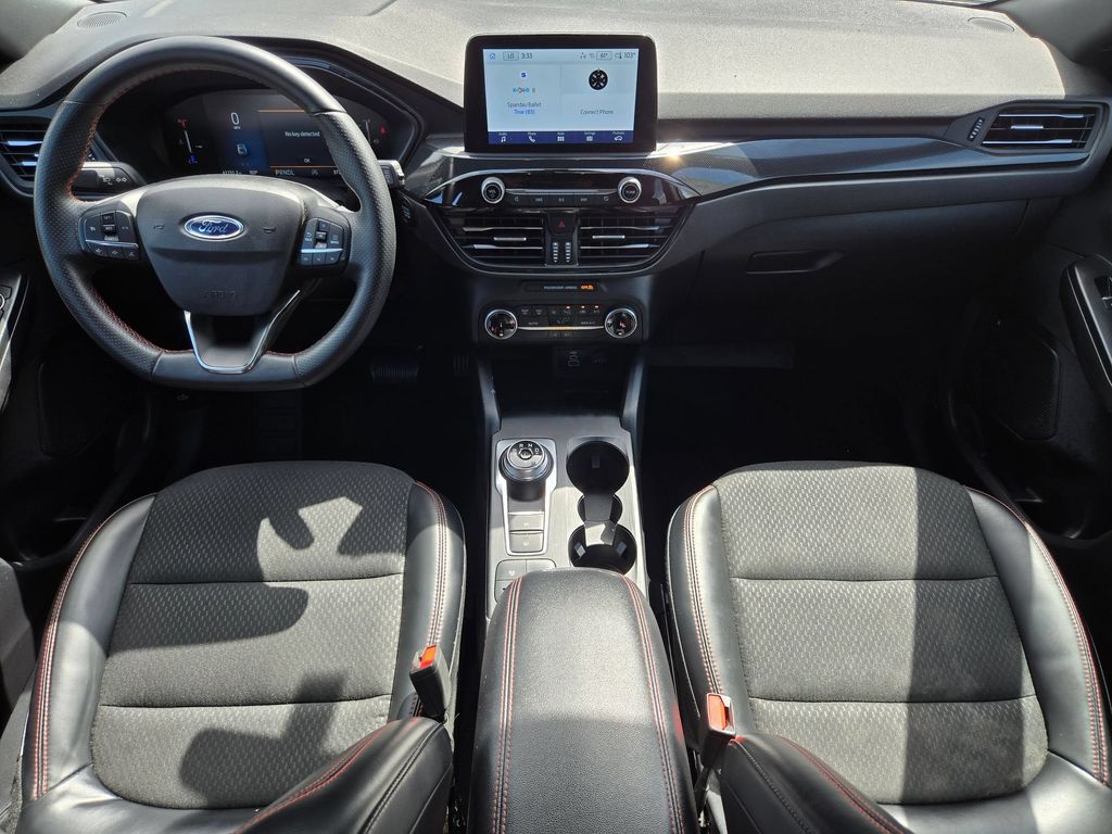 2025 Ford Escape ST-Line - Photo 25