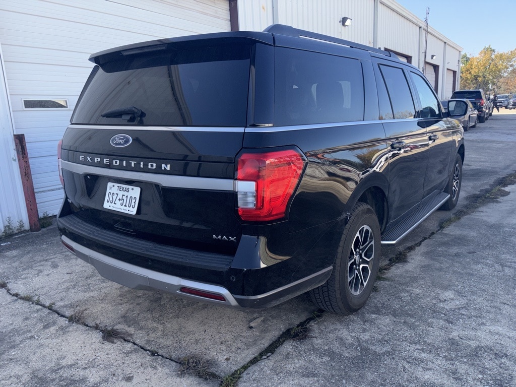 Thumbnail: 2023 Ford Expedition MAX - 6