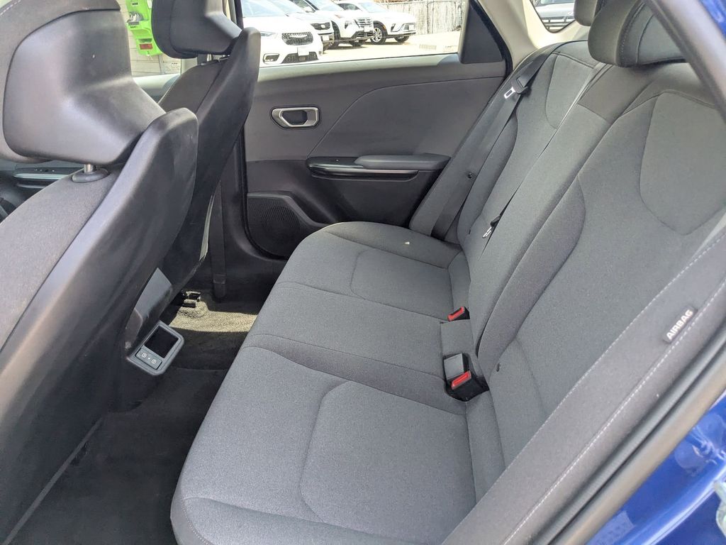 Thumbnail: 2025 Kia K4 - 23