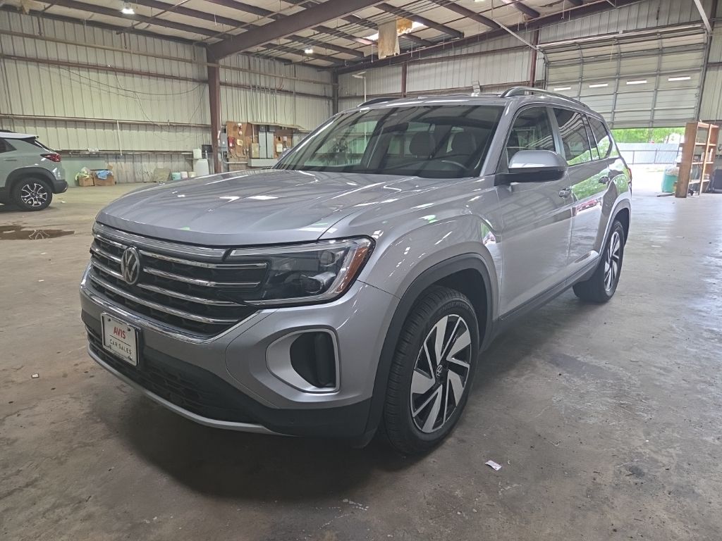 2025 Volkswagen Atlas's photo