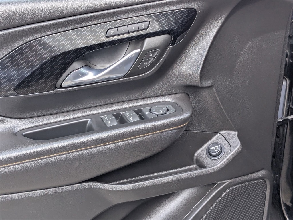 Thumbnail: 2023 GMC Terrain - 11