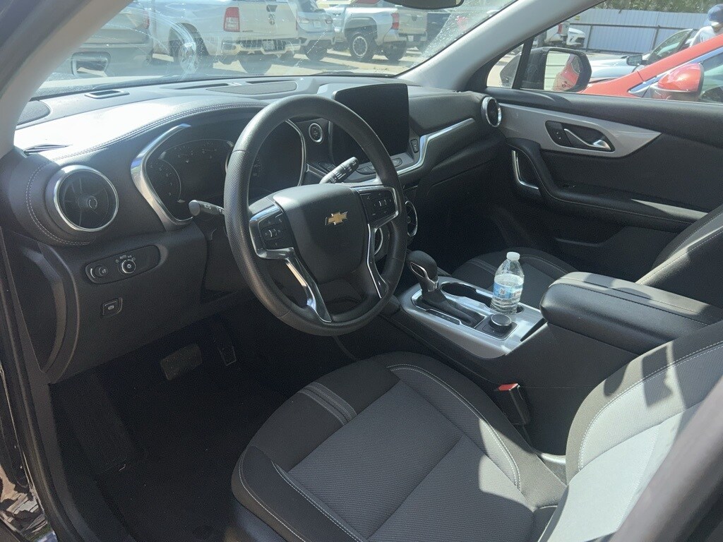 Thumbnail: 2023 Chevrolet Blazer - 6