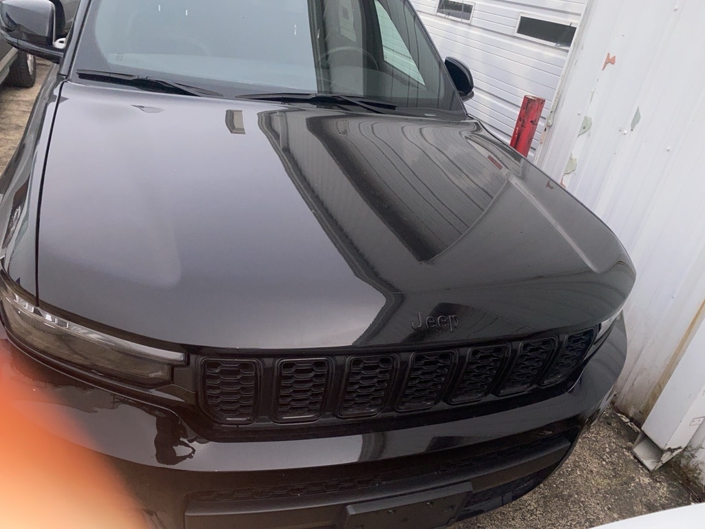 Thumbnail: 2024 Jeep Grand Cherokee L - 2