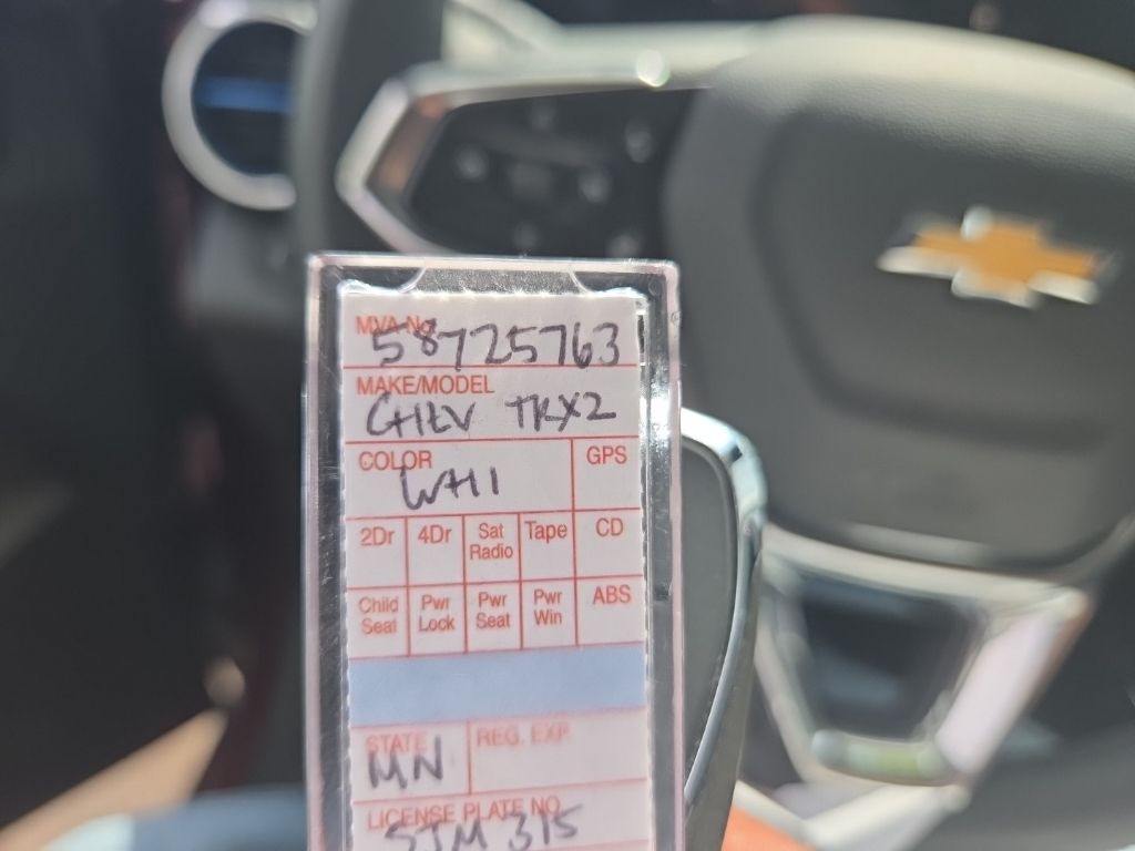 Thumbnail: 2025 Chevrolet Trax - 4