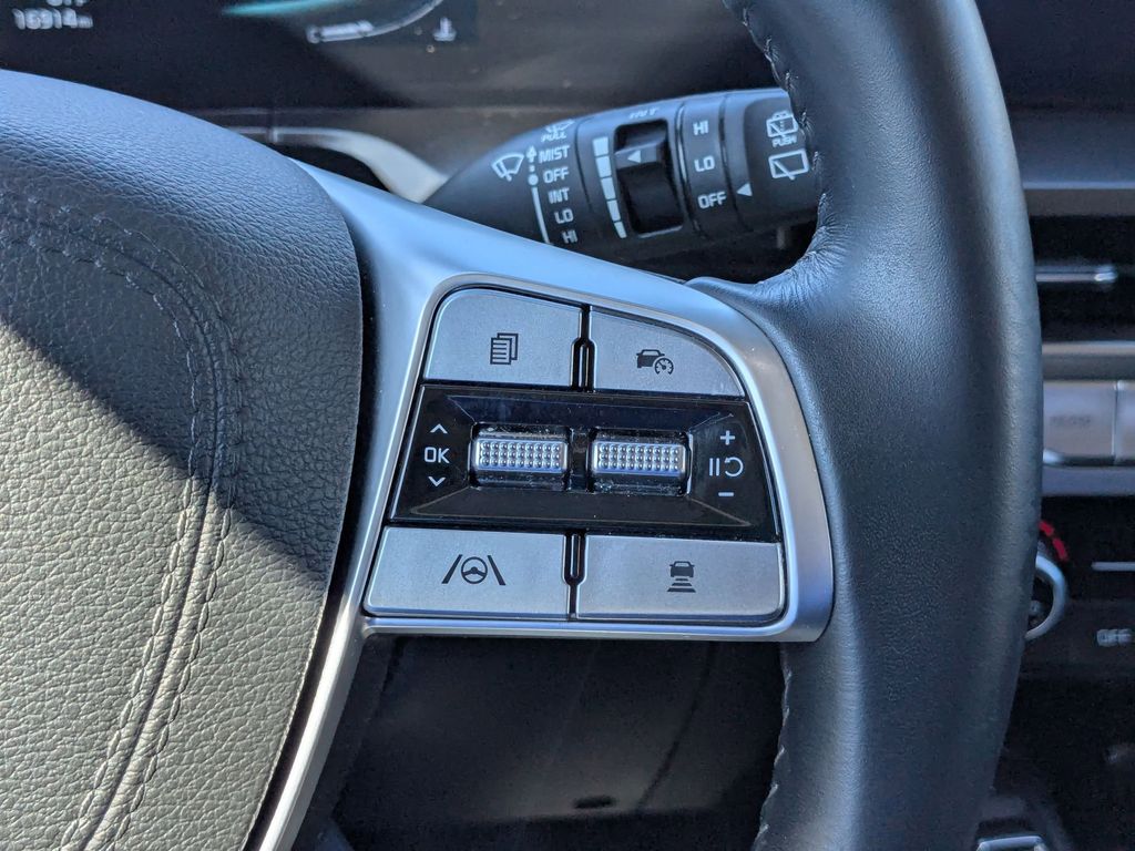 Thumbnail: 2025 Kia Telluride - 17