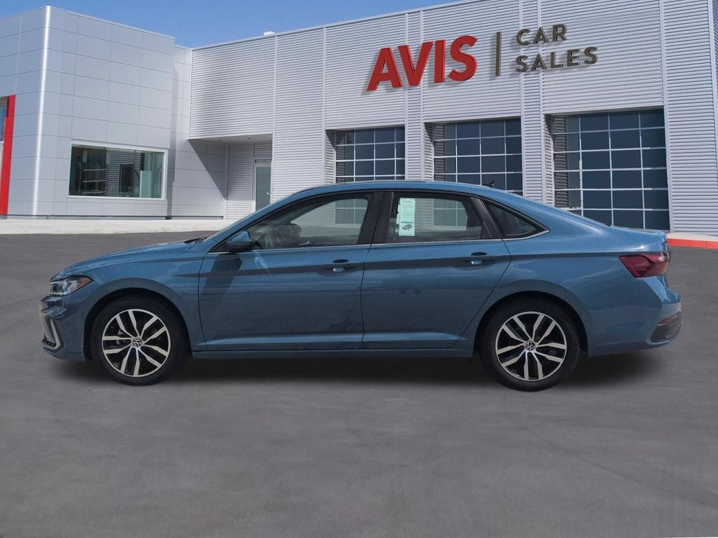 Thumbnail: 2025 Volkswagen Jetta - 9