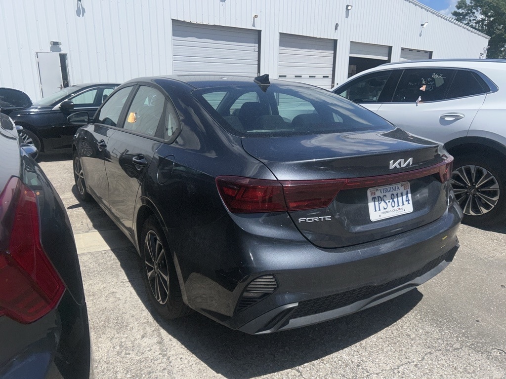 Thumbnail: 2024 Kia Forte - 6