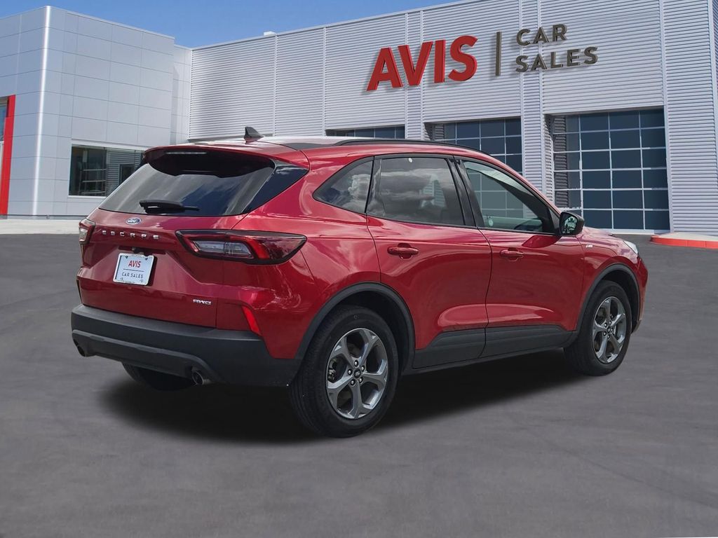 Thumbnail: 2025 Ford Escape - 6