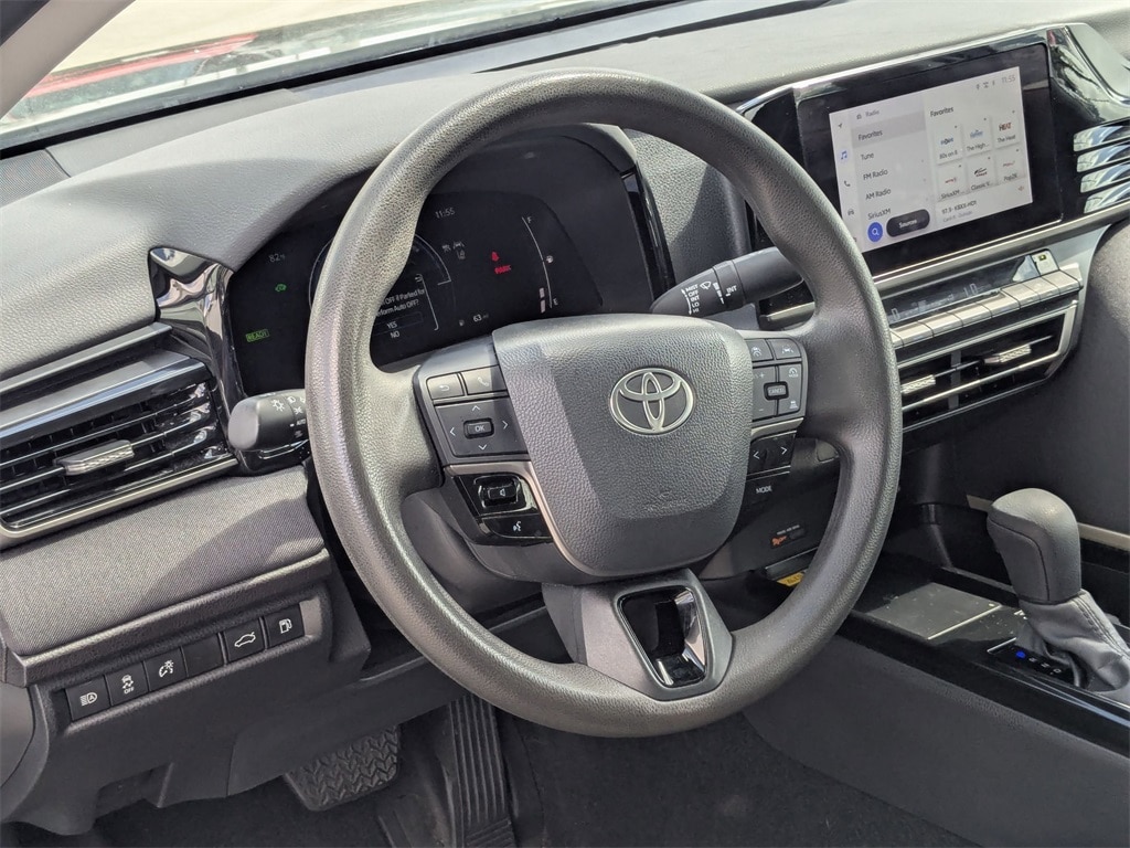 Thumbnail: 2025 Toyota Camry - 15