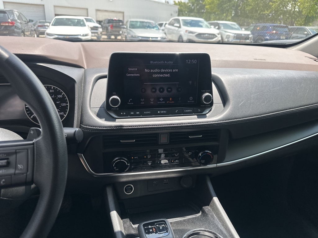 Thumbnail: 2023 Nissan Rogue - 9