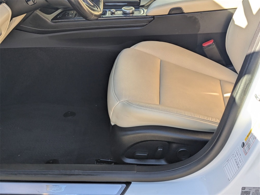 Thumbnail: 2024 Cadillac CT5 - 23