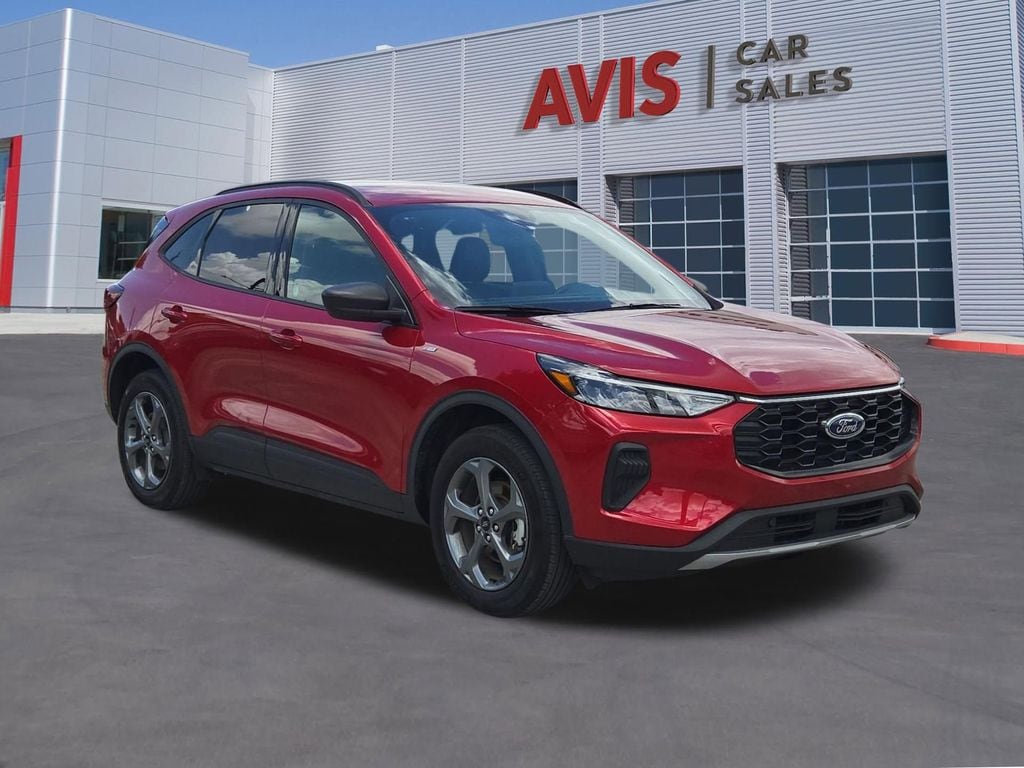 Thumbnail: 2025 Ford Escape - 3