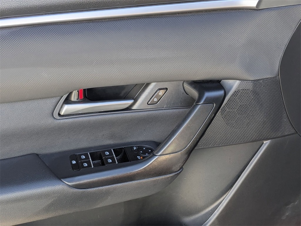 Thumbnail: 2024 Mazda CX-50 - 13