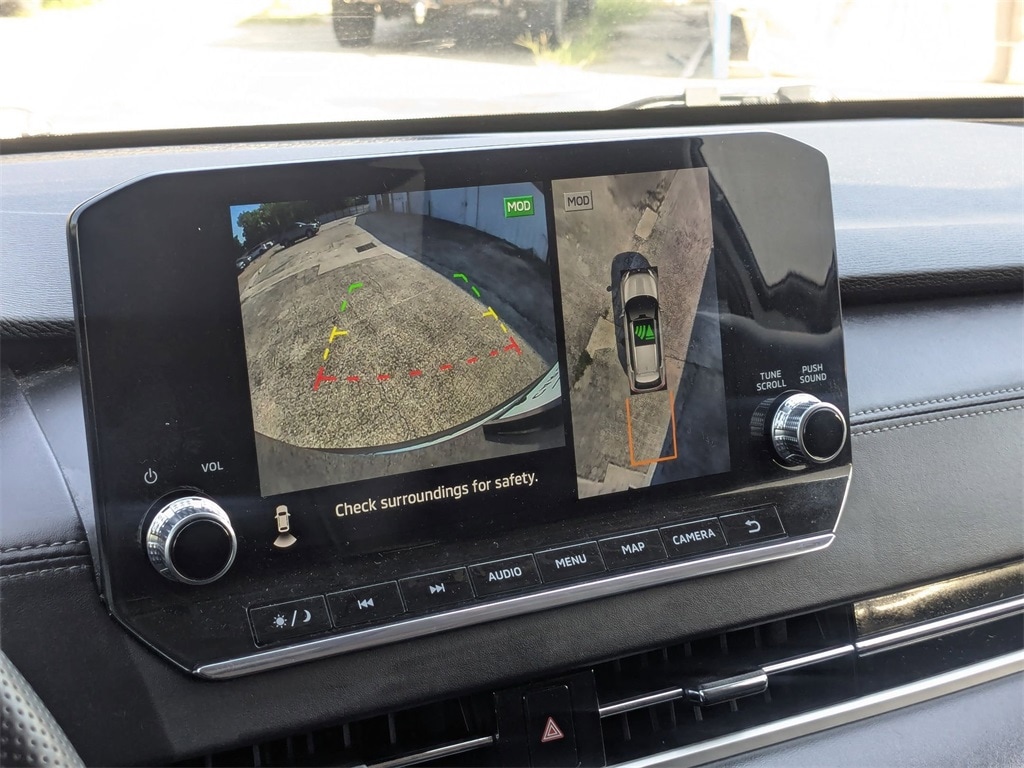 Thumbnail: 2024 Mitsubishi Outlander - 22