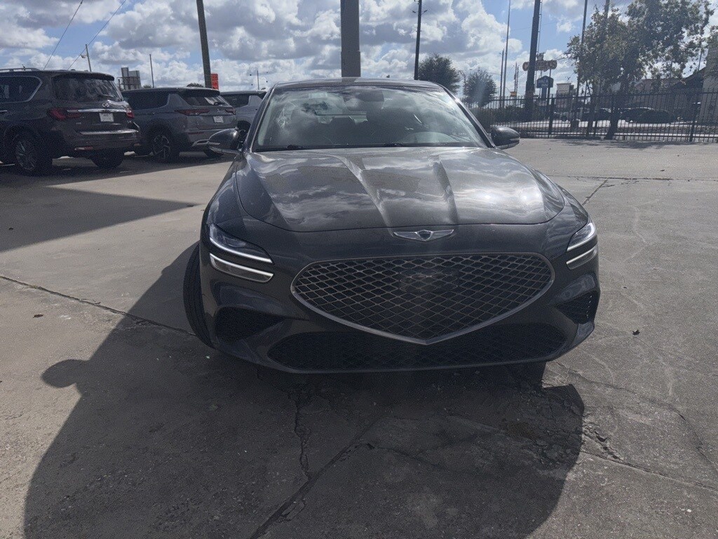 2023 Genesis G70 2.0T Sport Prestige photo 2