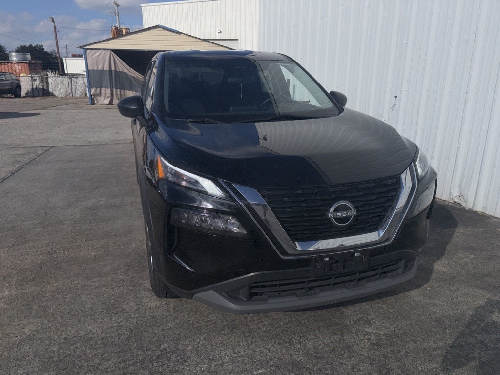 Thumbnail: 2023 Nissan Rogue - 2