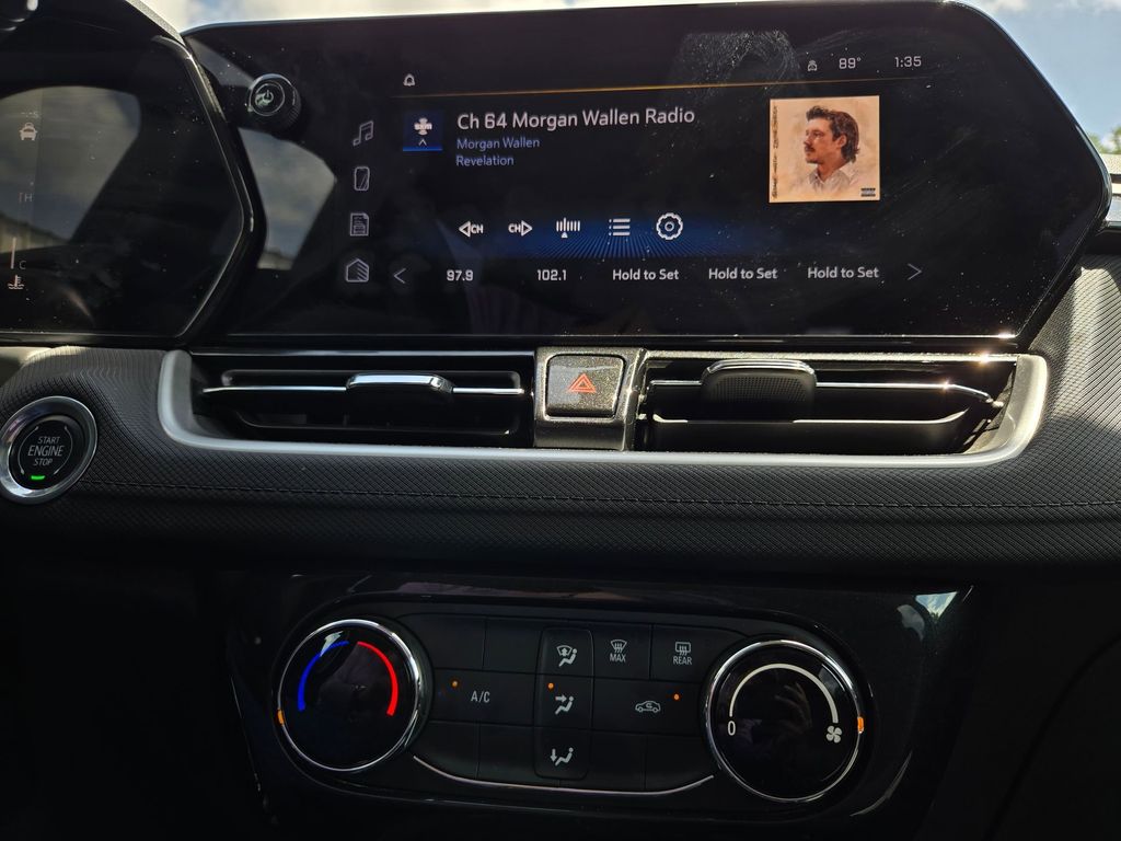 Thumbnail: 2025 Chevrolet TrailBlazer - 15