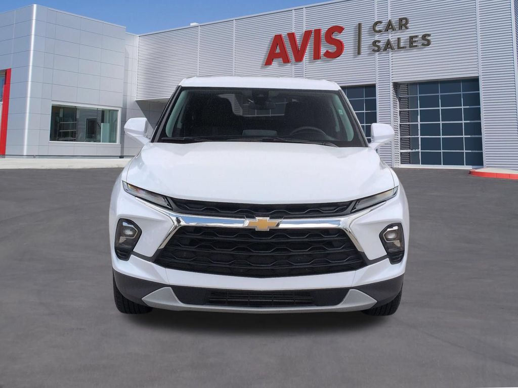Thumbnail: 2025 Chevrolet Blazer - 2