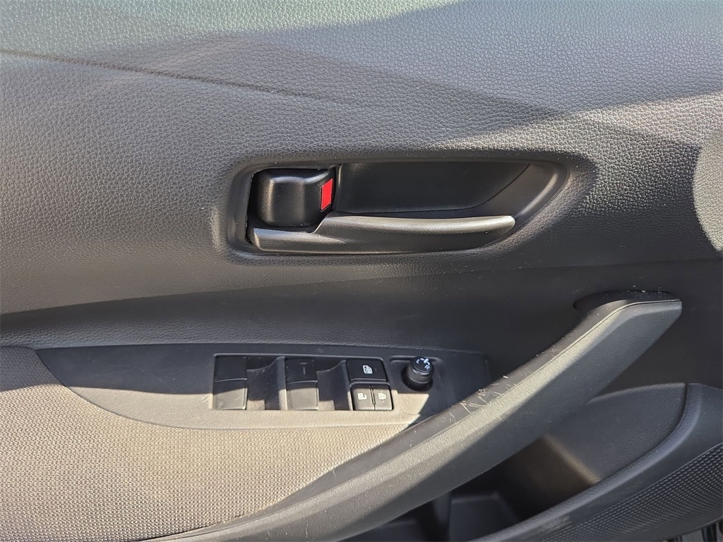 Thumbnail: 2025 Toyota Corolla - 13