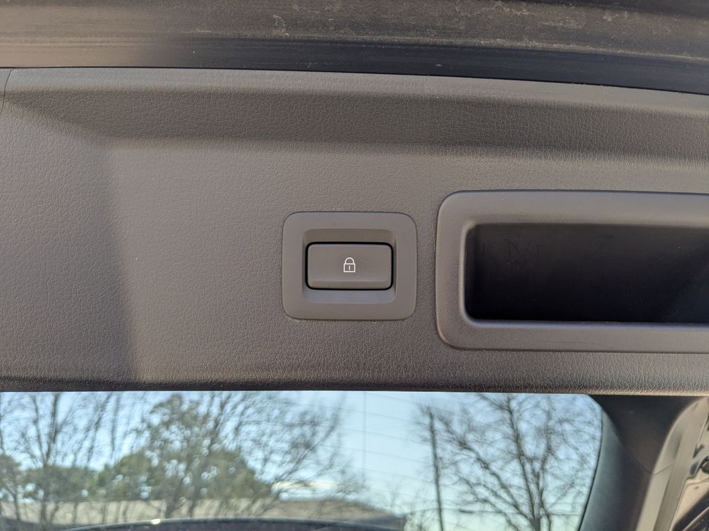 Thumbnail: 2025 Mazda CX-30 - 28