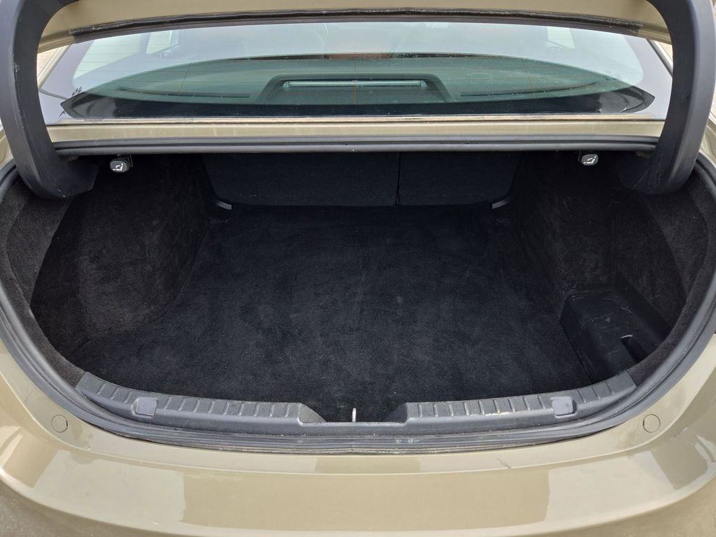 Thumbnail: 2024 Mazda Mazda3 - 30