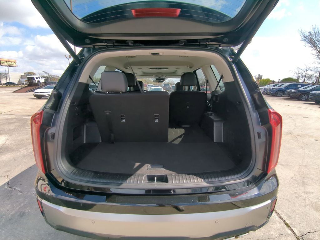 Thumbnail: 2025 Kia Telluride - 29