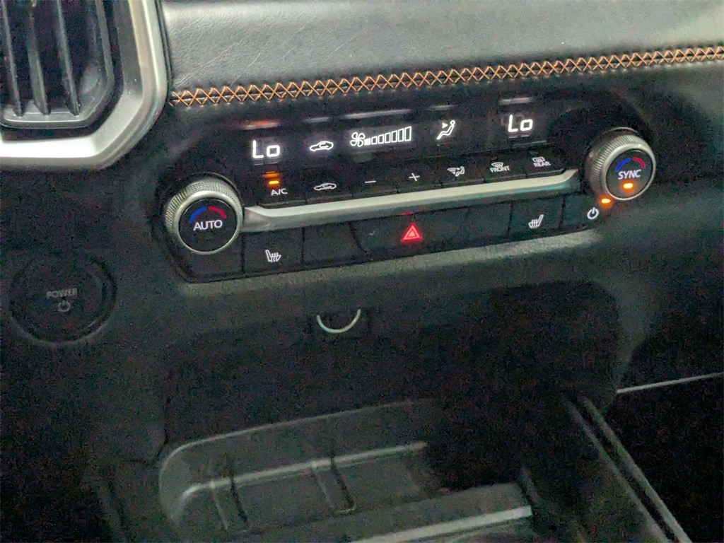 Thumbnail: 2025 Mazda CX-50 - 21