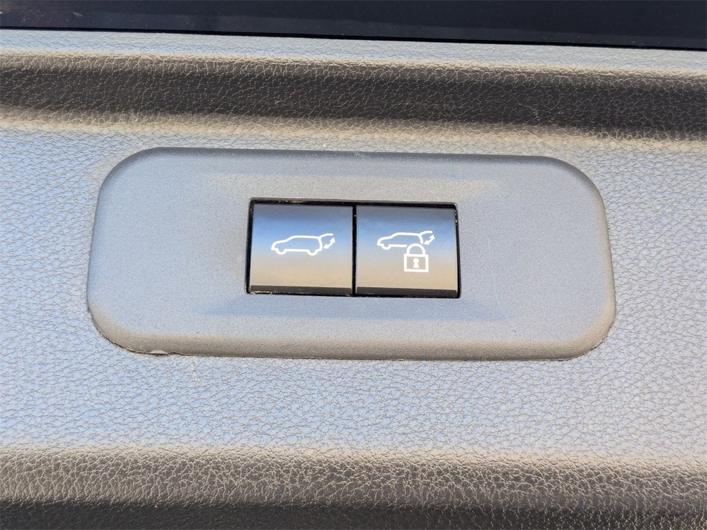 Thumbnail: 2025 Toyota Grand Highlander - 30