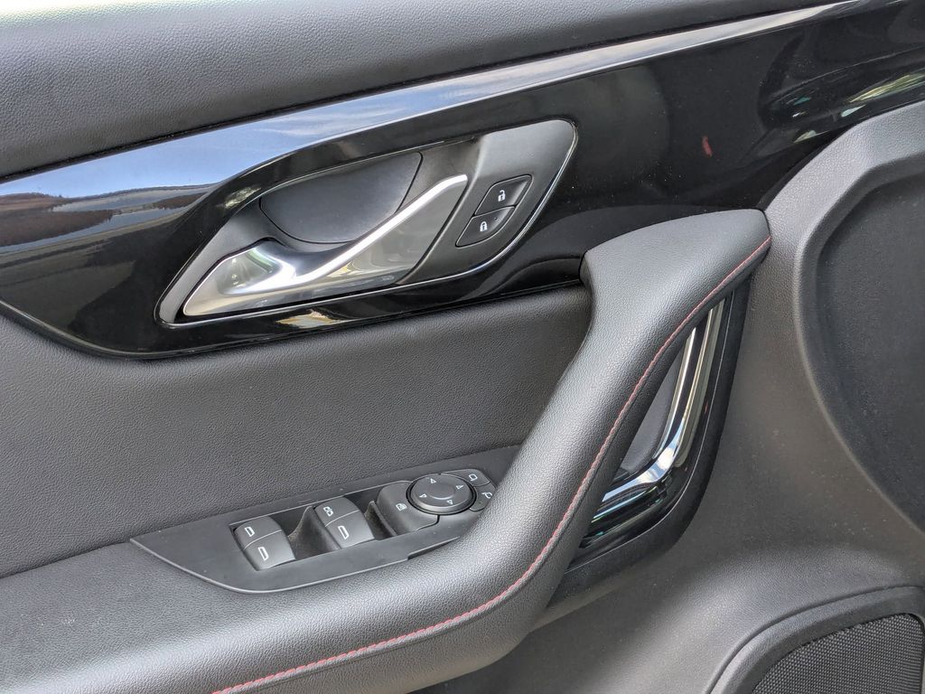 Thumbnail: 2025 Chevrolet Blazer - 13