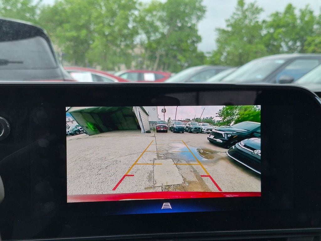 Thumbnail: 2025 Chevrolet Trax - 18