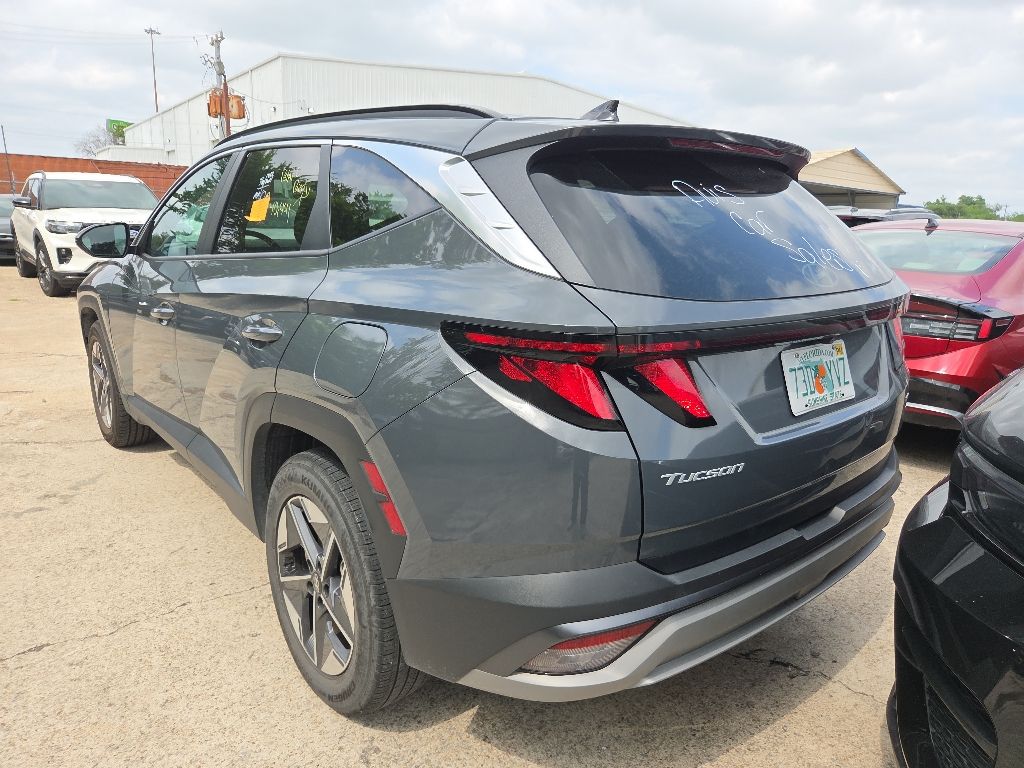 Thumbnail: 2025 Hyundai Tucson - 8
