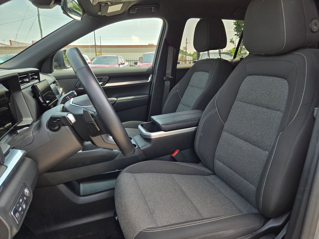 Thumbnail: 2025 GMC Terrain - 22