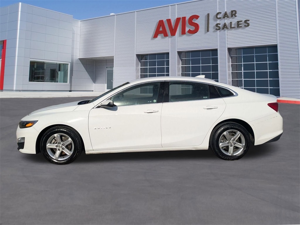 Thumbnail: 2024 Chevrolet Malibu - 10