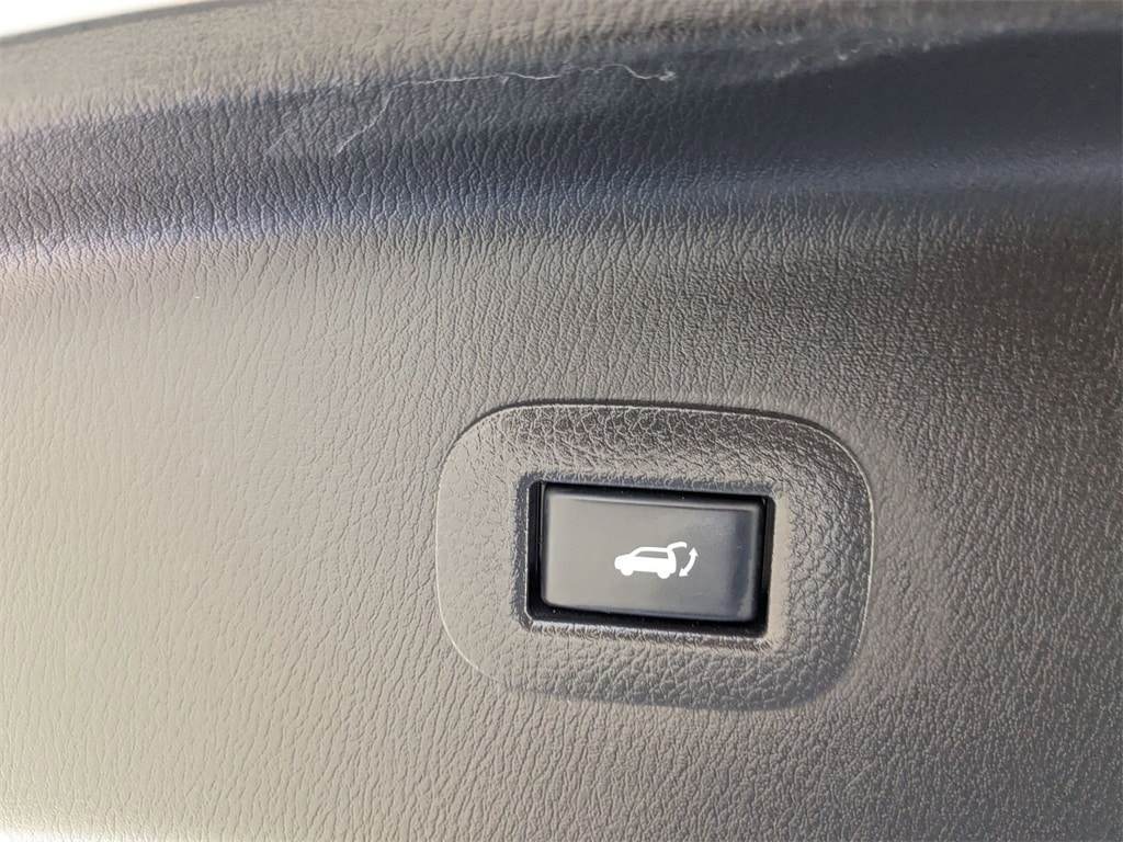 Thumbnail: 2023 INFINITI QX80 - 27