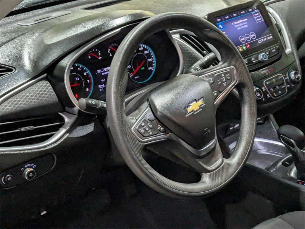2024 Chevrolet Malibu LT 12