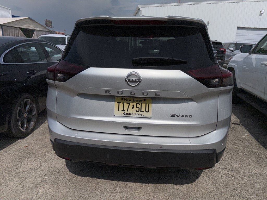 Thumbnail: 2024 Nissan Rogue - 5