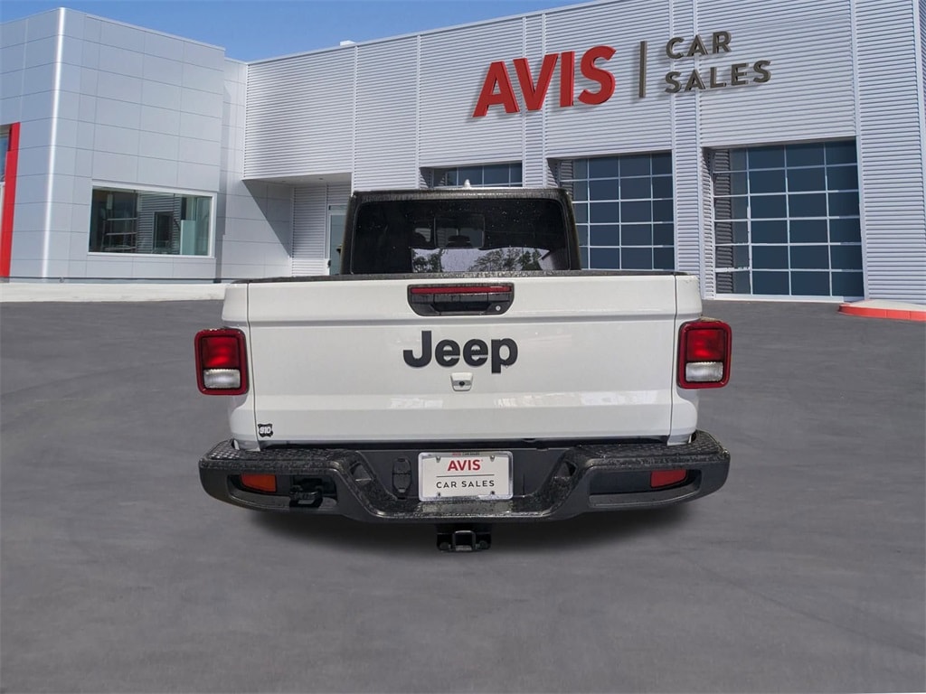 Thumbnail: 2023 Jeep Gladiator - 7