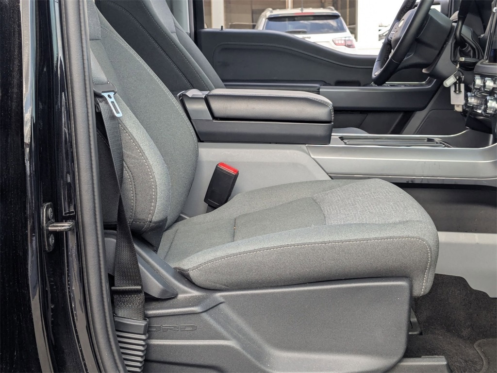 Thumbnail: 2025 Ford F-150 - 30