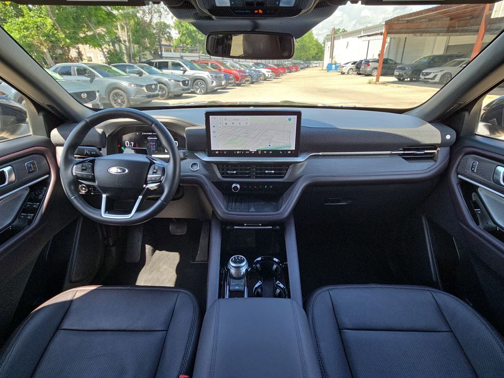 Thumbnail: 2025 Ford Explorer - 24