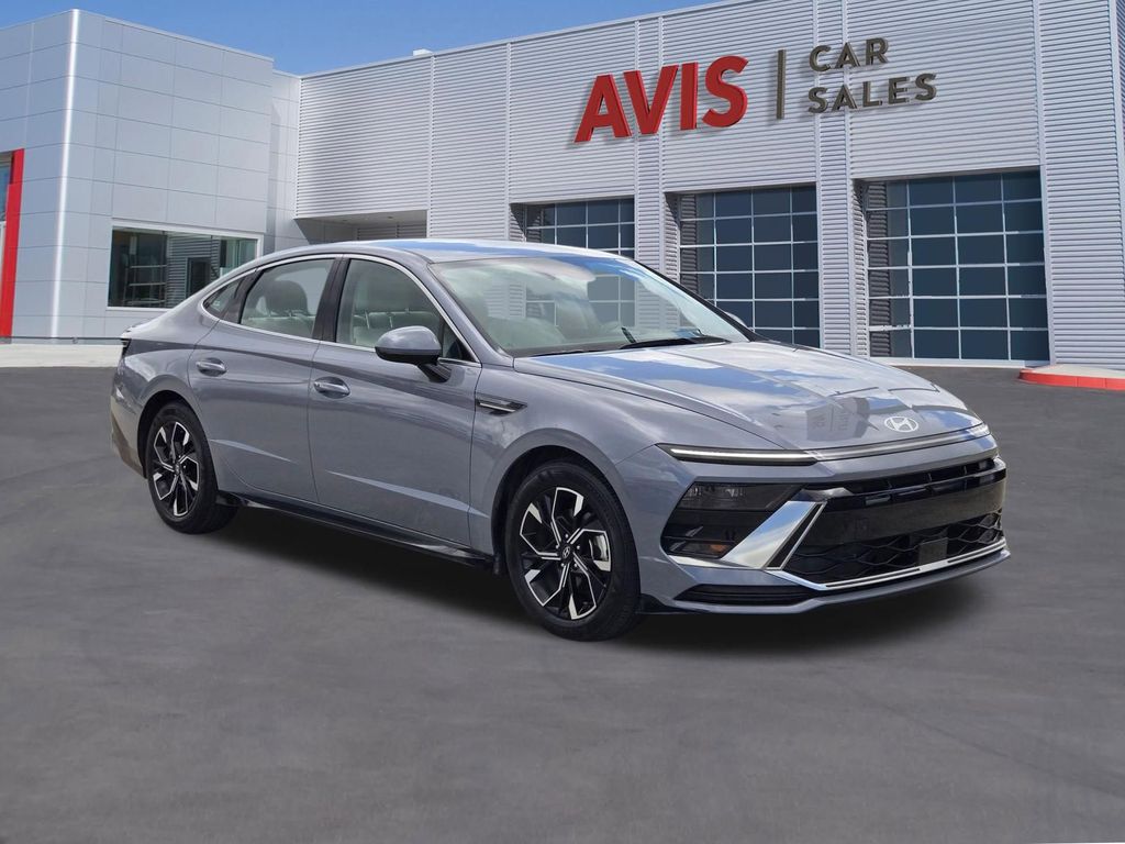Thumbnail: 2025 Hyundai Sonata - 3