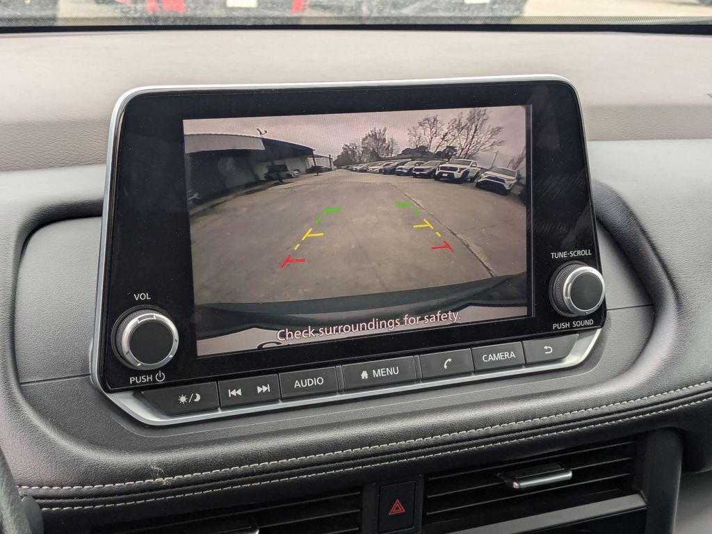 Thumbnail: 2023 Nissan Rogue - 21