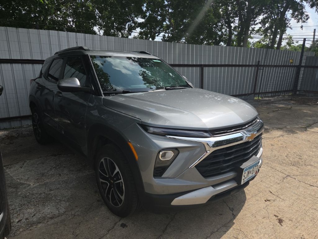 Thumbnail: 2025 Chevrolet TrailBlazer - 3
