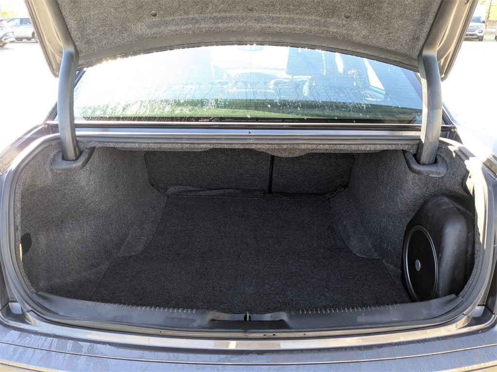 Thumbnail: 2023 Chrysler 300 - 26